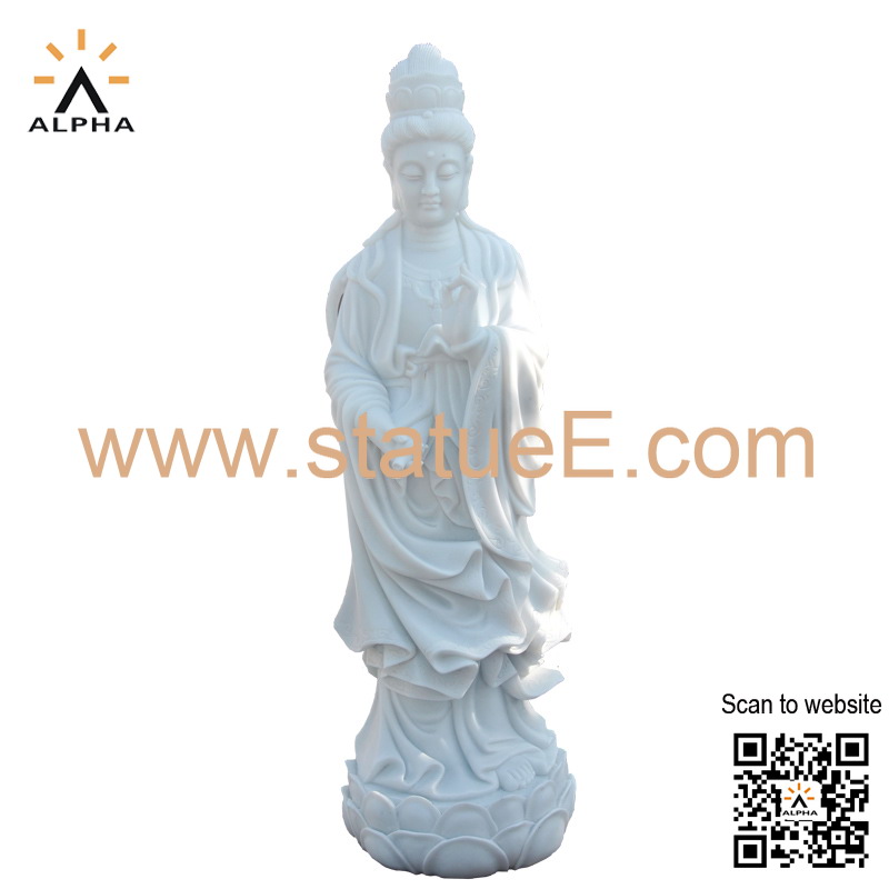 garden Buddha statue